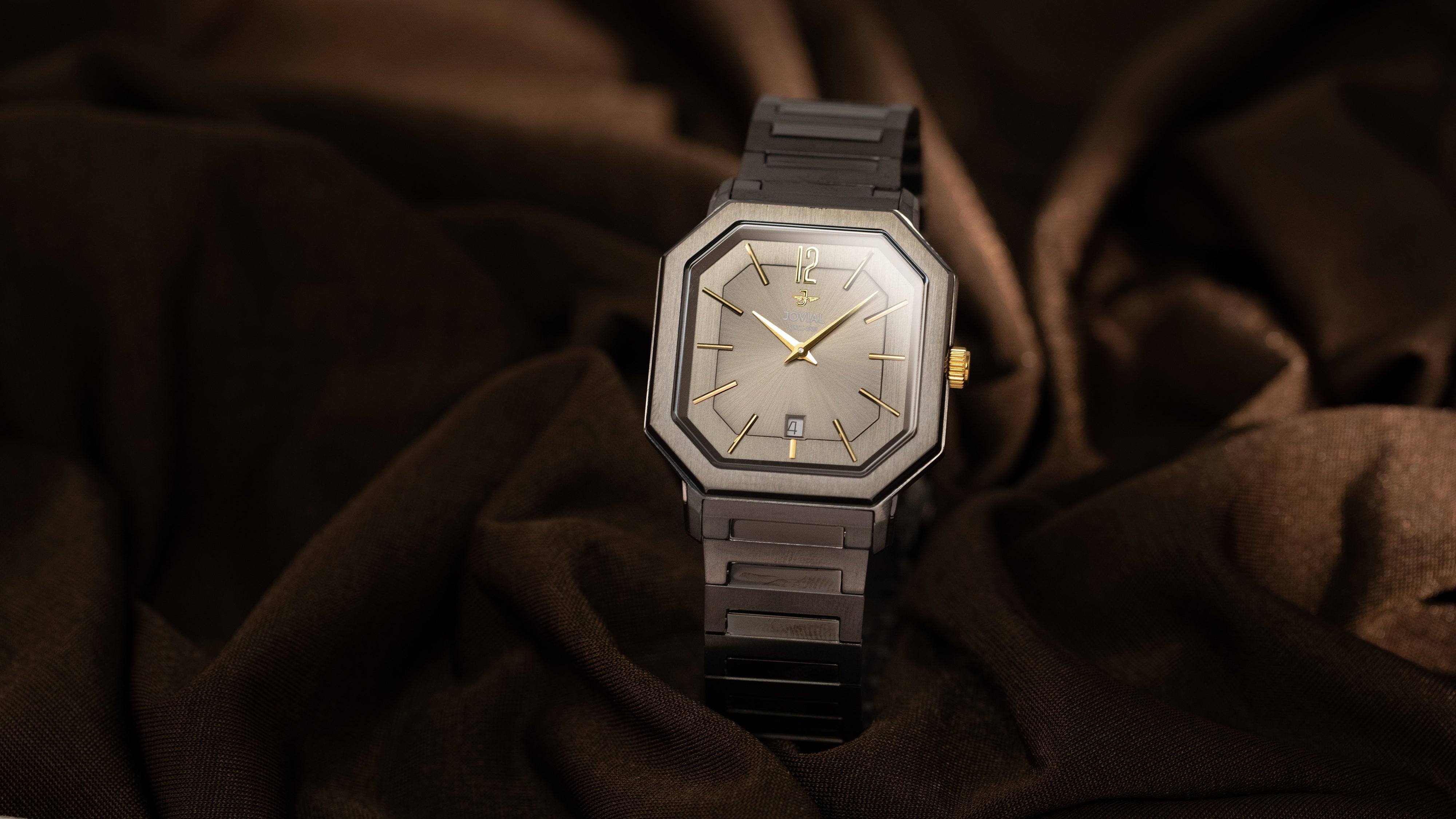 18528GBMQ02E