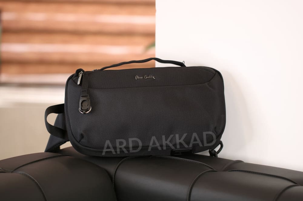 PB81927BK