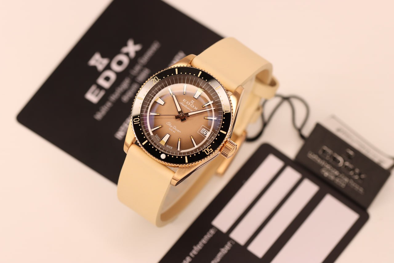 80131-37RNC-VDBEI
